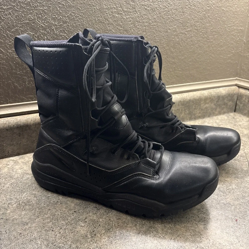 Nike SFB Field 2 Black Tactical Boots 8